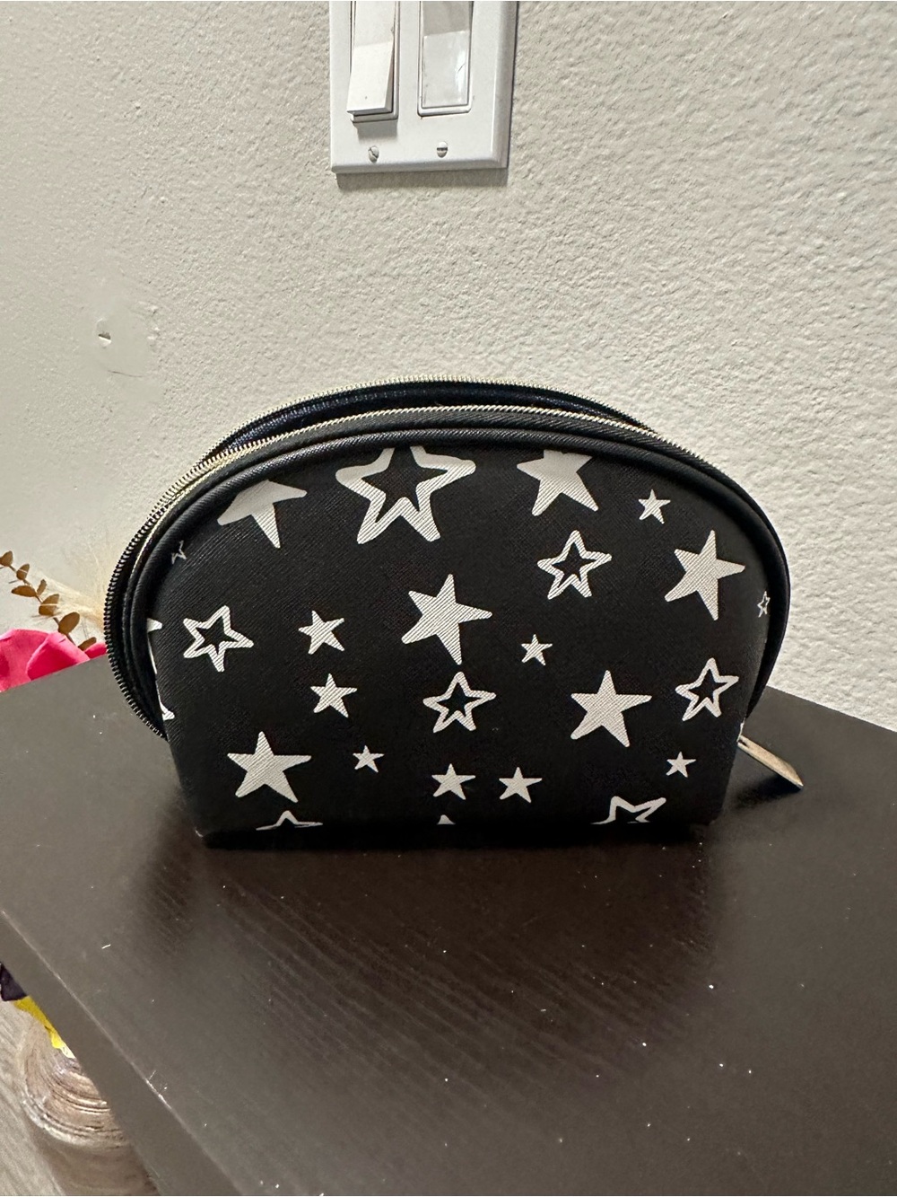 Black Star Print Cosmetic Pouch
